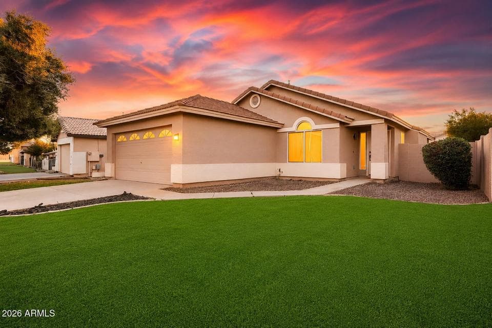 4099 E Libra Avenue, Gilbert, AZ 85234 — photo 1 of 29