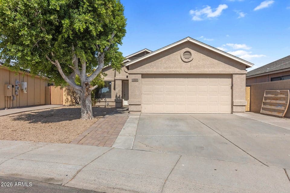 22619 N 31ST Drive, Phoenix, AZ 85027 — photo 1 of 42