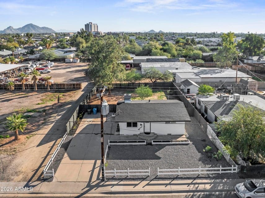 2621 N 14TH Street, Phoenix, AZ 85006 — photo 1 of 30