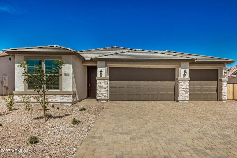 2503 S 180th Drive, Goodyear, AZ 85338 — photo 1 of 30