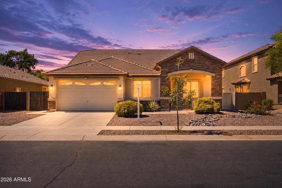 3257 E TONTO Court, Gilbert, AZ 85298 — photo 1 of 60