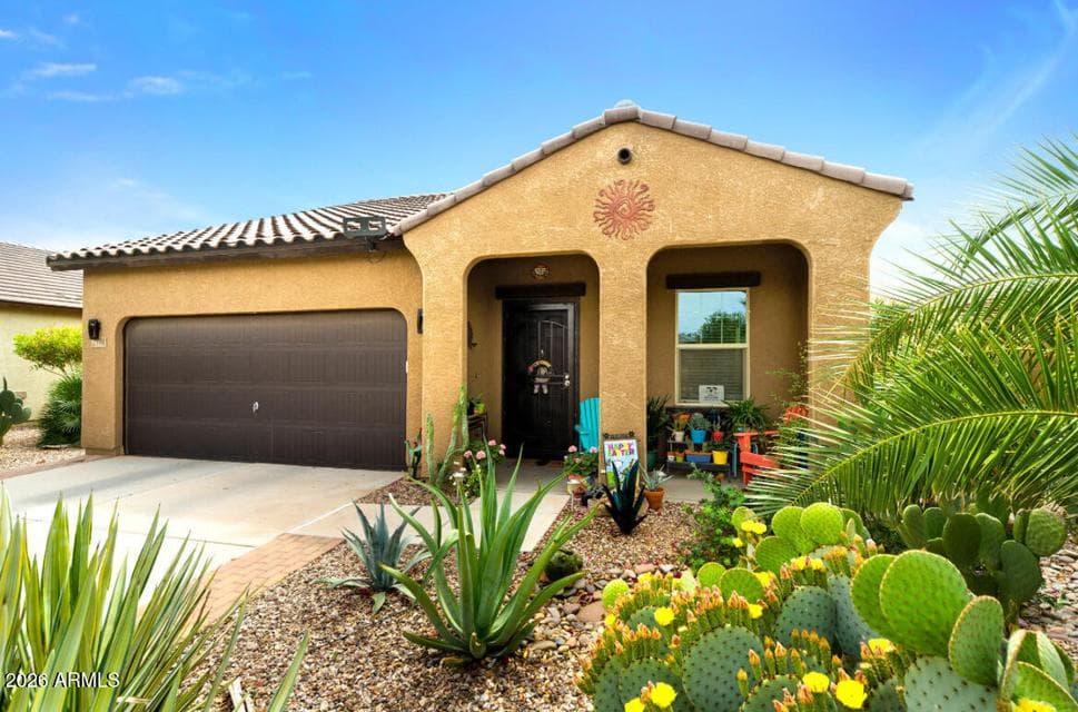 2399 E SAN MIGUEL Drive, Casa Grande, AZ 85194 — photo 1 of 32