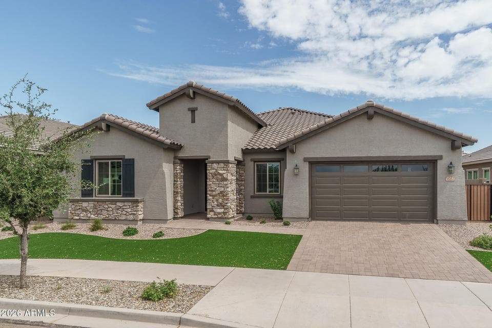 16162 W QUESTA Drive, Surprise, AZ 85387 — photo 1 of 69