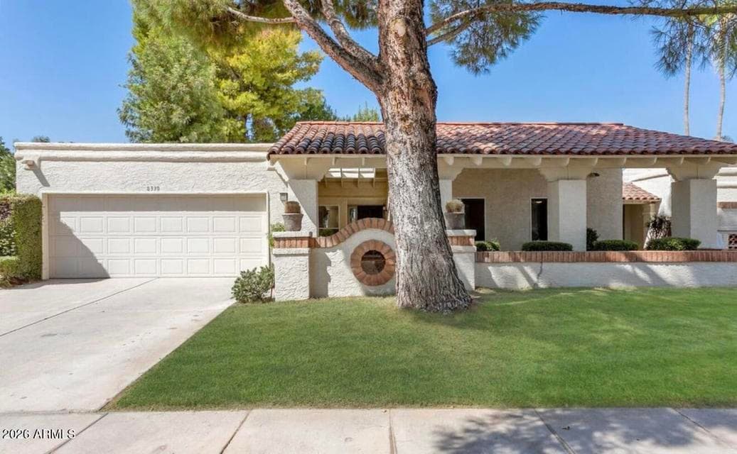 8330 E SAN BENITO Drive, Scottsdale, AZ 85258 — photo 1 of 33