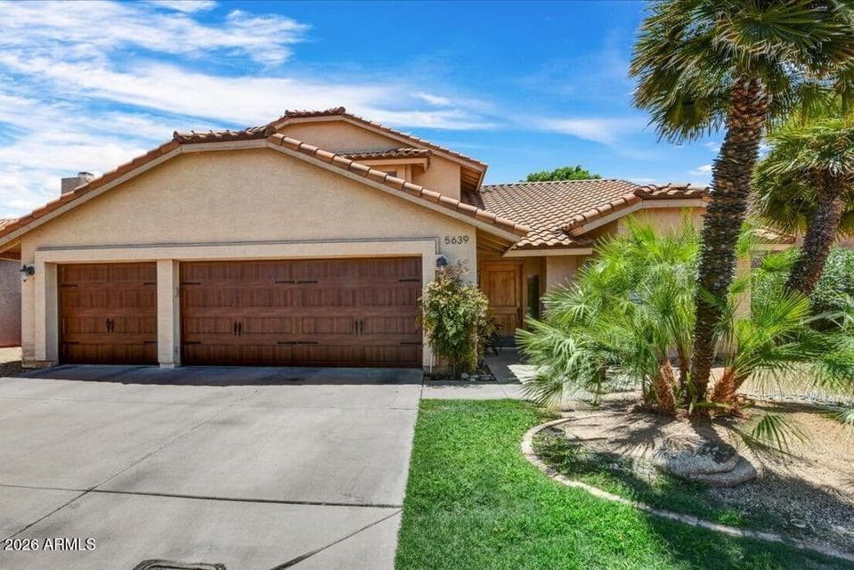 5639 E Kings Avenue, Scottsdale, AZ 85254 — photo 1 of 29
