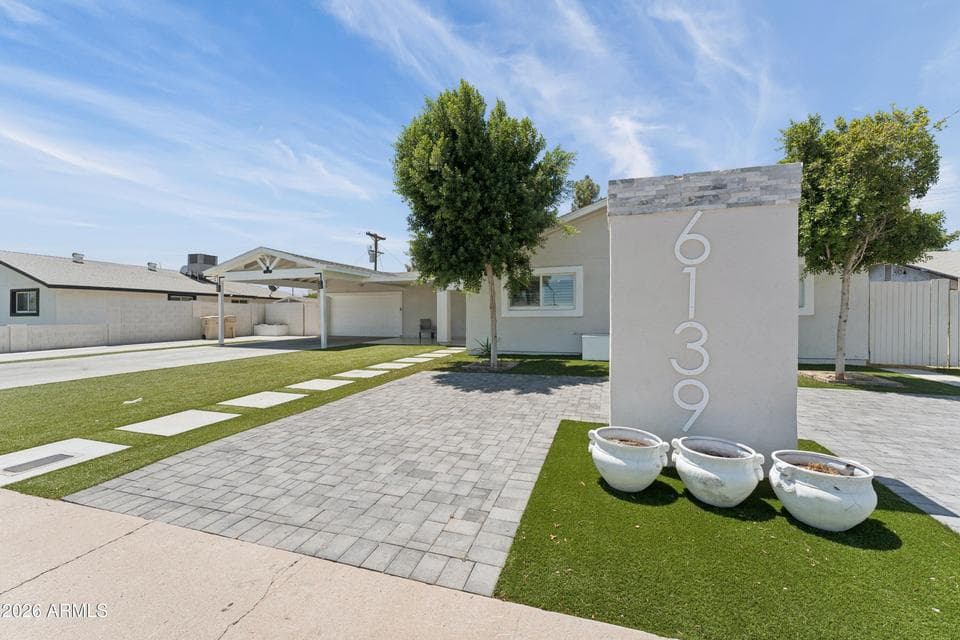 6139 W COLTER Street, Glendale, AZ 85301 — photo 1 of 32