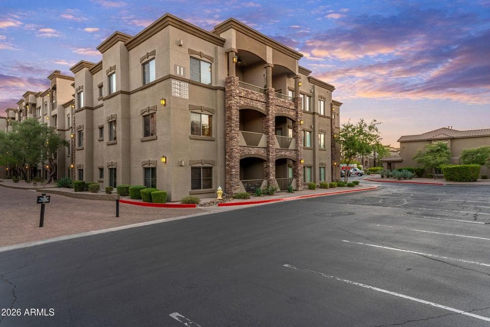 5450 E Deer Valley Drive 2206, Phoenix, AZ 85054 — photo 1 of 56