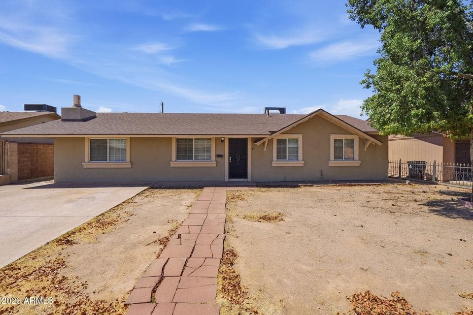 4219 W LAS PALMARITAS Drive, Phoenix, AZ 85051 — photo 1 of 18