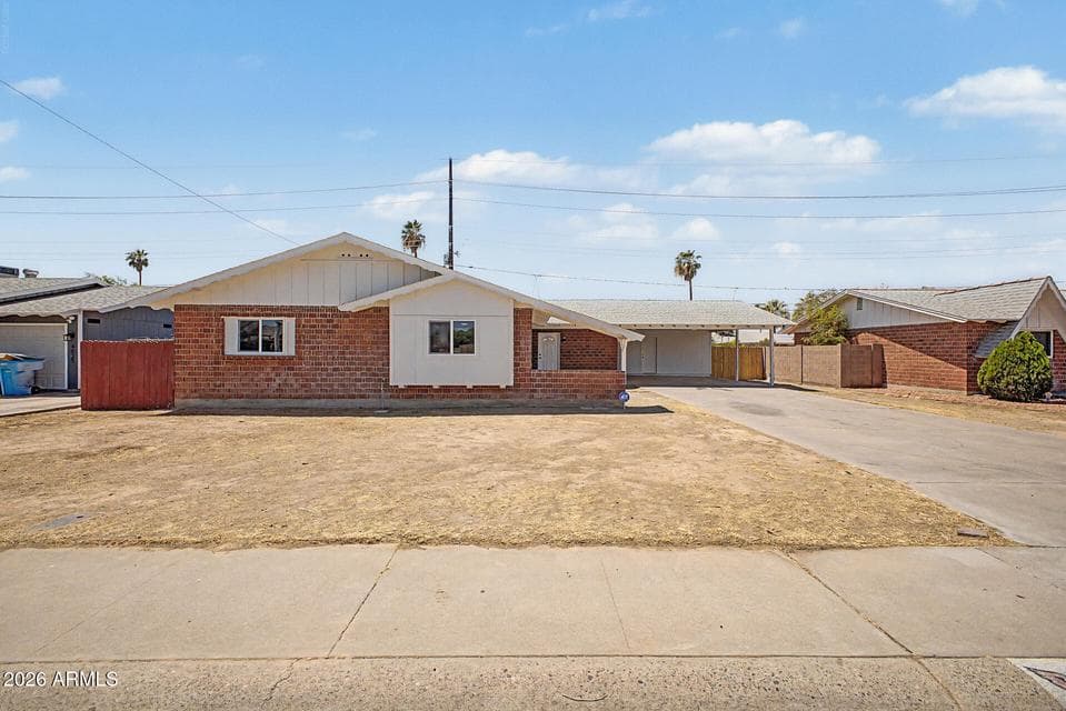 4031 W CLAREMONT Street, Phoenix, AZ 85019 — photo 1 of 27