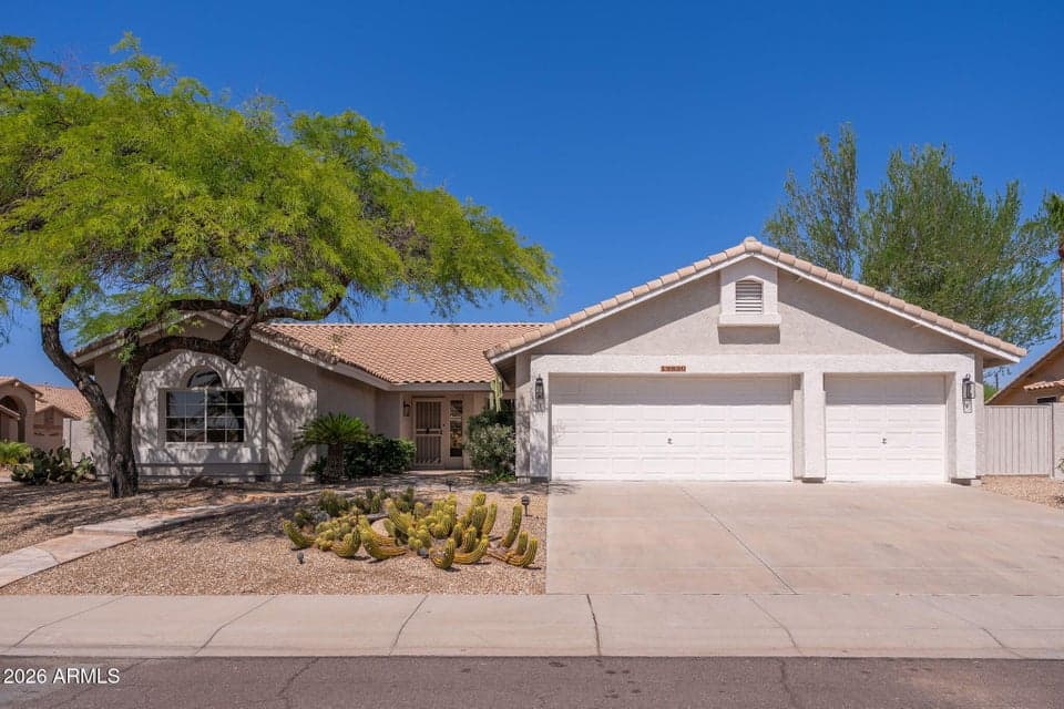 19830 N 84TH Avenue, Peoria, AZ 85382 — photo 1 of 55