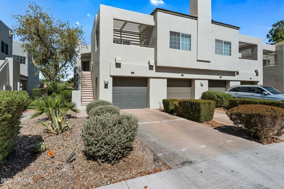 7710 E GAINEY RANCH Road 206, Scottsdale, AZ 85258 — photo 1 of 38