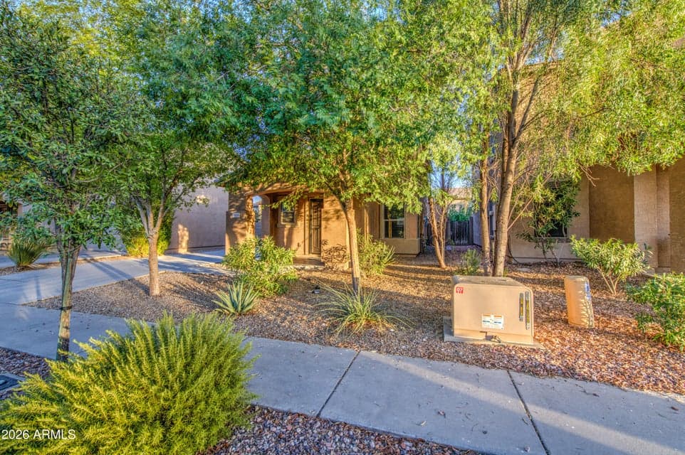 18535 W UDALL Drive, Surprise, AZ 85374 — photo 1 of 38