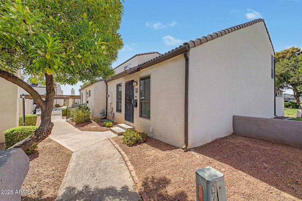 1188 E BELMONT Avenue, Phoenix, AZ 85020 — photo 1 of 25