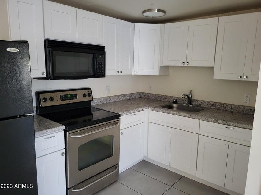 1631 E Yale Street Apt 7, Phoenix, AZ 85006 — photo 1 of 7