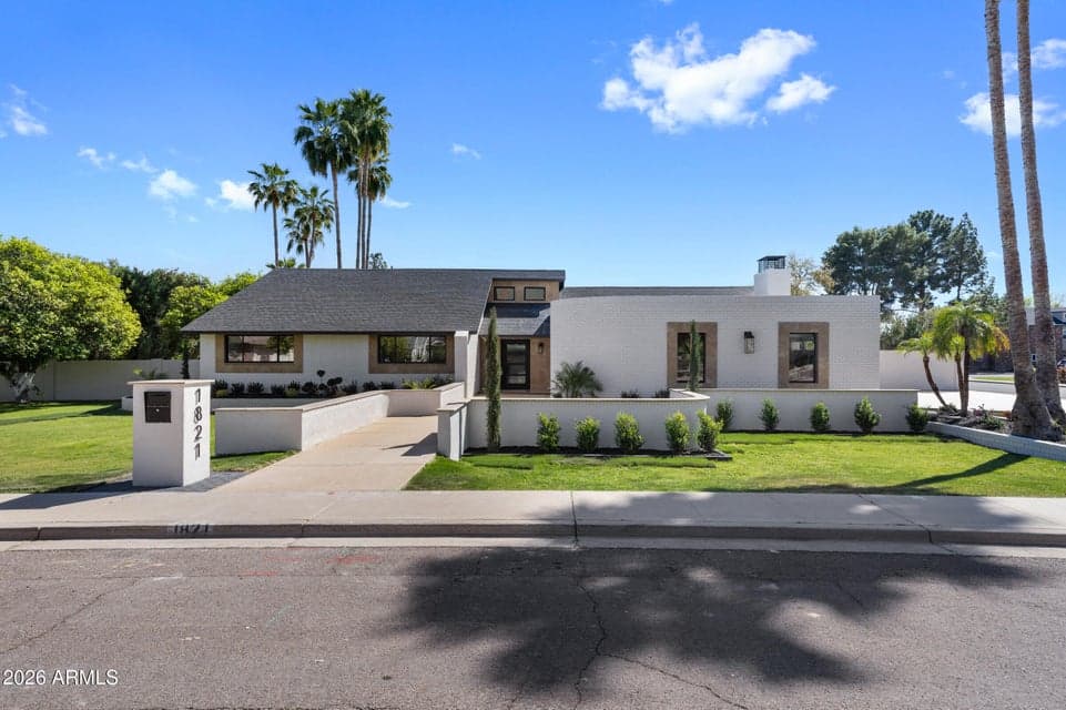 1821 E LYNWOOD Street, Mesa, AZ 85203 — photo 1 of 114