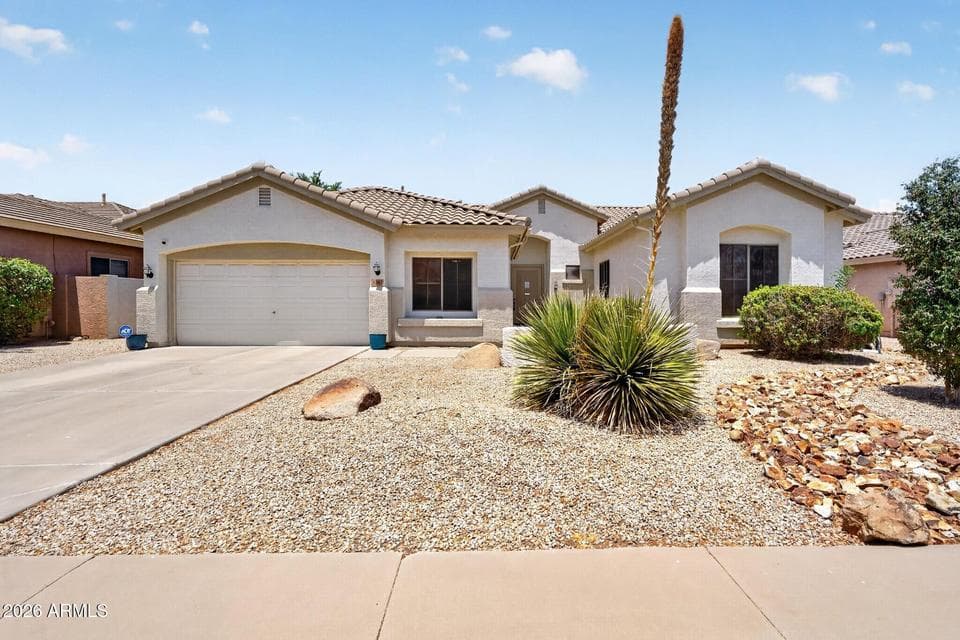 3282 E LOWELL Avenue, Gilbert, AZ 85297 — photo 1 of 42