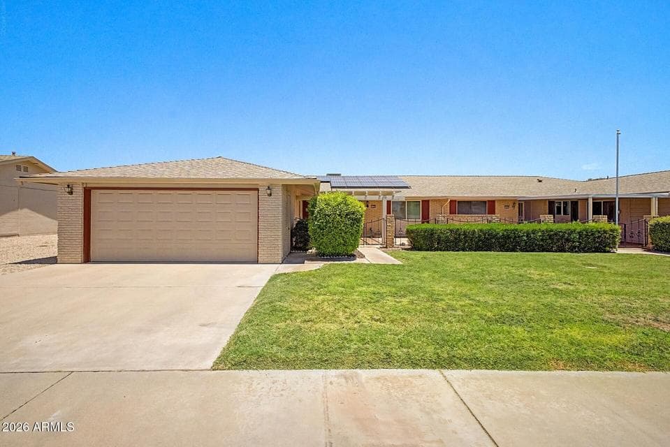 10608 W EL CAPITAN Circle, Sun City, AZ 85351 — photo 1 of 31