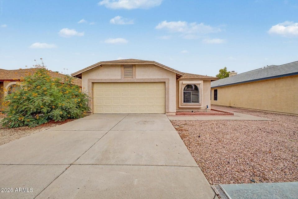 6416 W TOWNLEY Avenue, Glendale, AZ 85302 — photo 1 of 31