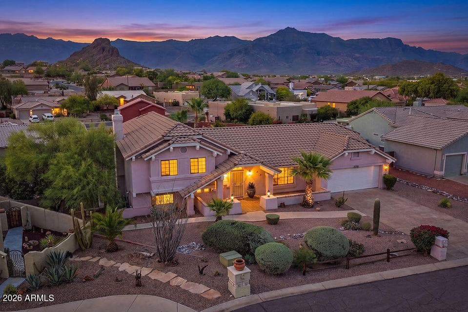 6653 S SINAGUA Court, Gold Canyon, AZ 85118 — photo 1 of 39