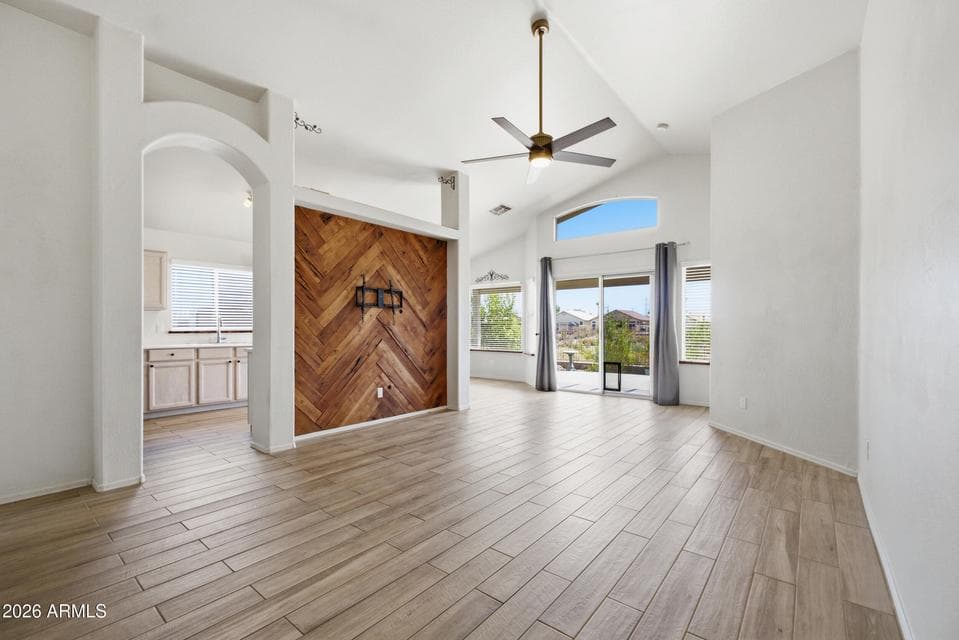 11615 W BRADSHAW MOUNTAIN Court, Surprise, AZ 85378 — photo 1 of 37