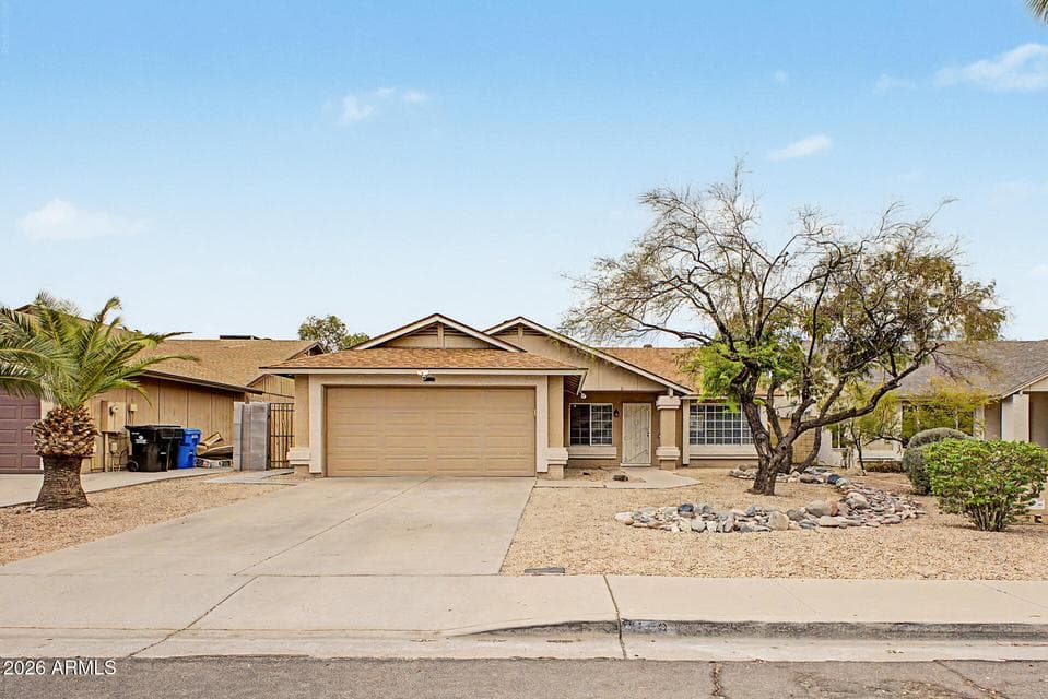 3113 W ROSE GARDEN Lane, Phoenix, AZ 85027 — photo 1 of 28