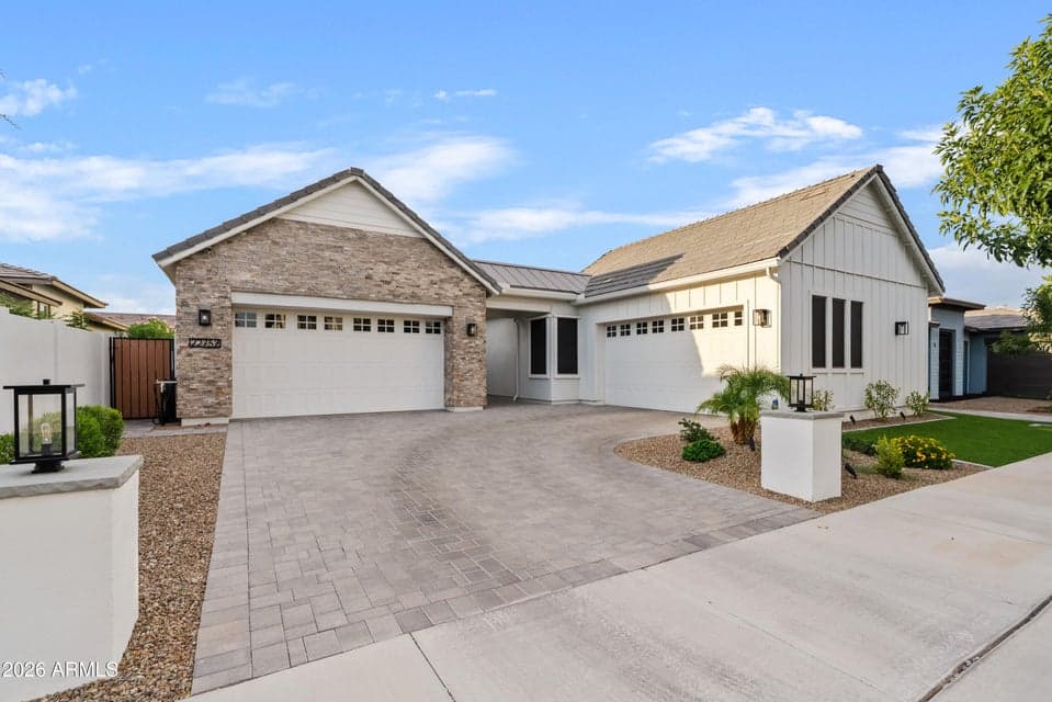 22752 E NIGHTINGALE Road, Queen Creek, AZ 85142 — photo 1 of 55