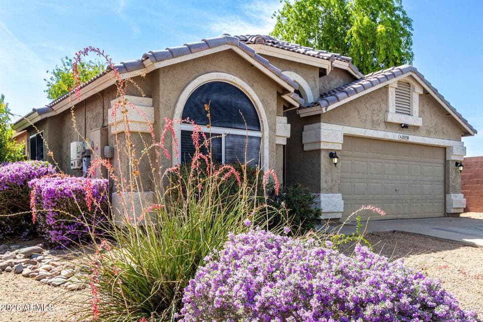 20038 N 38TH Lane, Glendale, AZ 85308 — photo 1 of 28