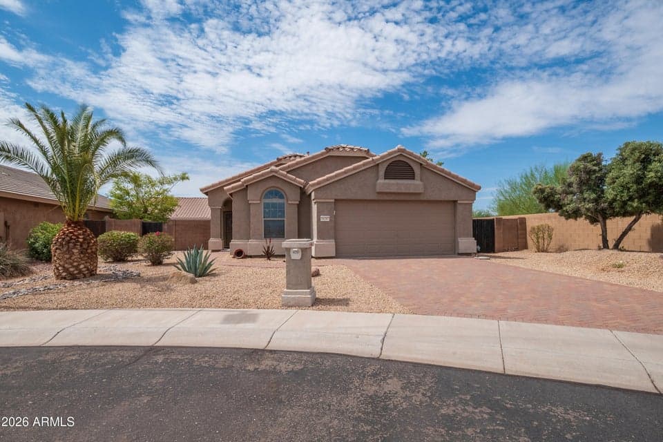 18297 W SPENCER Drive, Surprise, AZ 85374 — photo 1 of 44