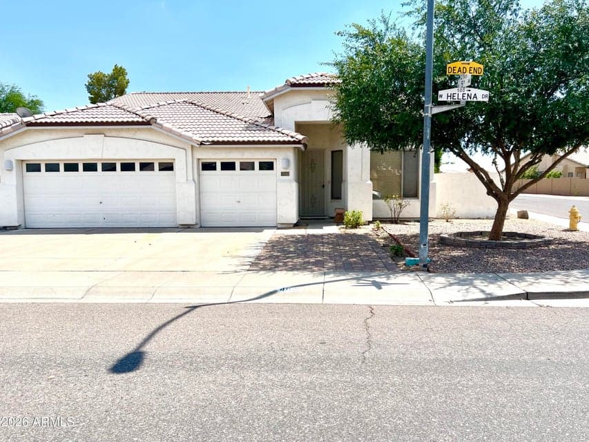 407 W HELENA Drive, Phoenix, AZ 85023 — photo 1 of 35