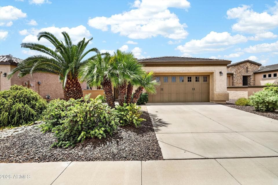 Mature Landscape with Resort-like ambiance!