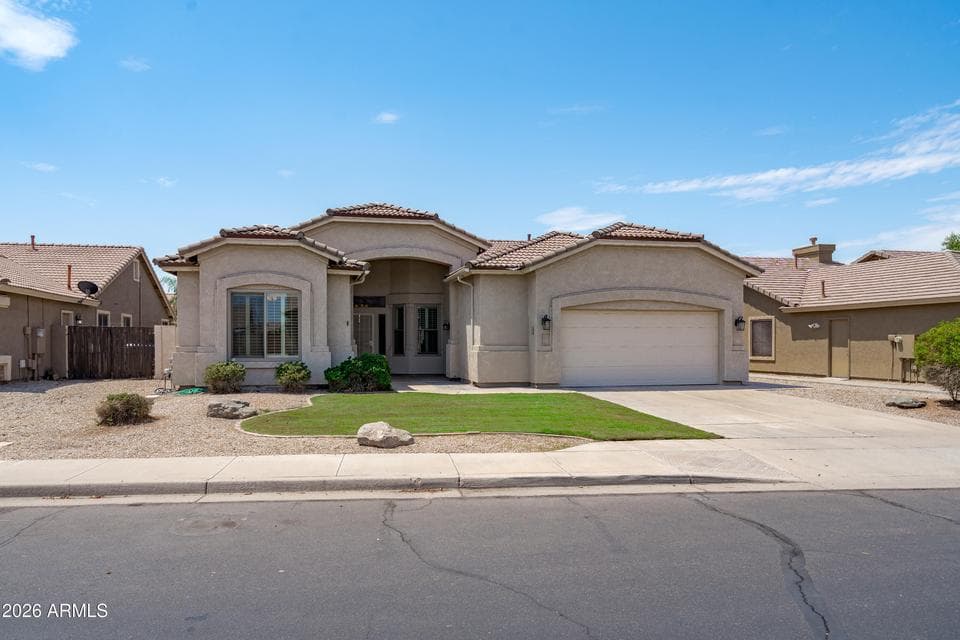 8517 E NEVILLE Avenue, Mesa, AZ 85209 — photo 1 of 30