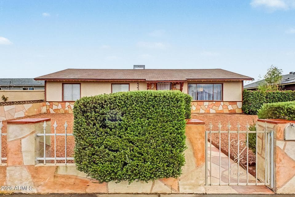 5234 S 44TH Place, Phoenix, AZ 85040 — photo 1 of 31