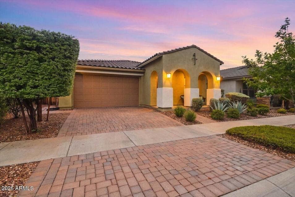 10117 E WAVELENGTH Avenue, Mesa, AZ 85212 — photo 1 of 56