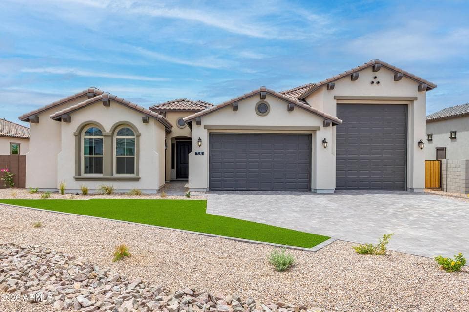7331 W LISBON Lane, Peoria, AZ 85381 — photo 1 of 49