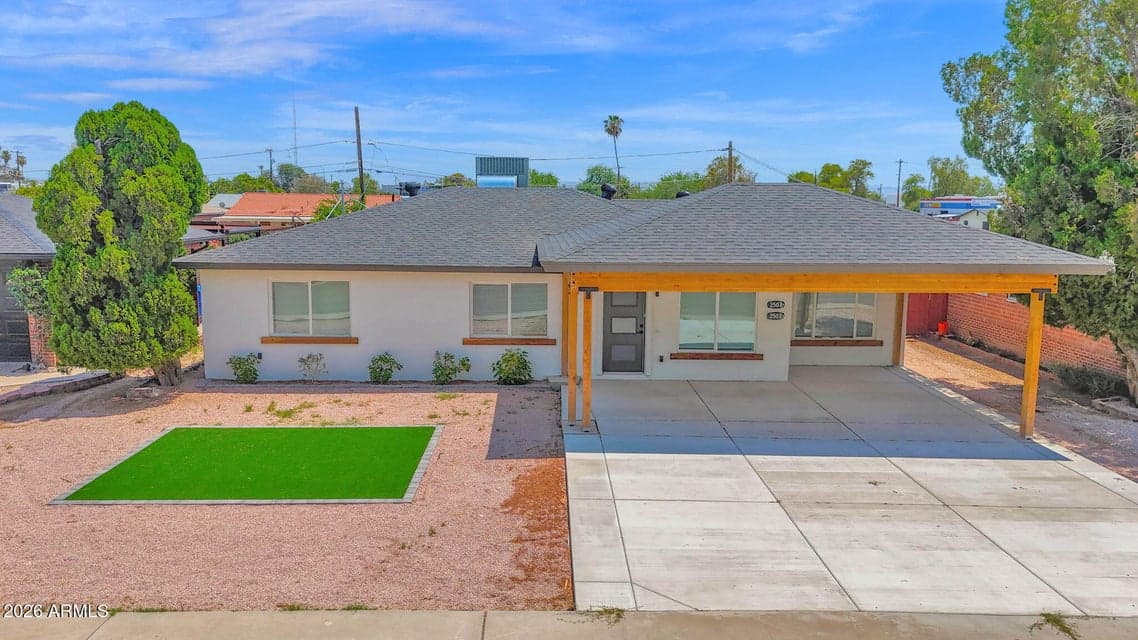 2507 E DEVONSHIRE Avenue, Phoenix, AZ 85016 — photo 1 of 31