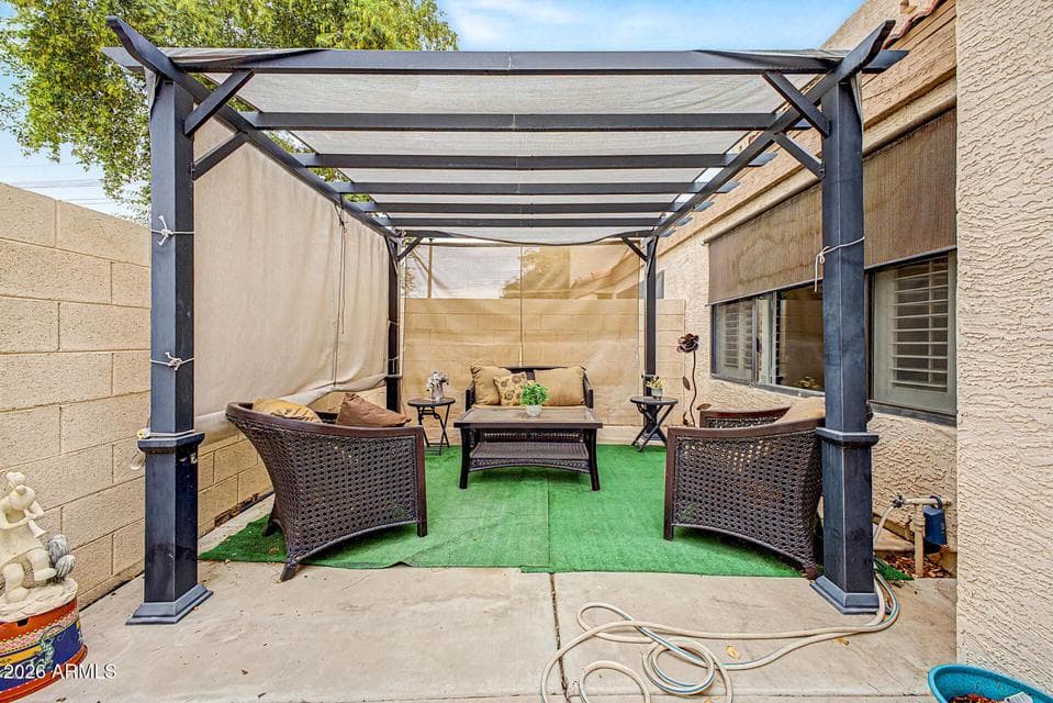 8870 N 48TH Lane, Glendale, AZ 85302 — photo 1 of 22