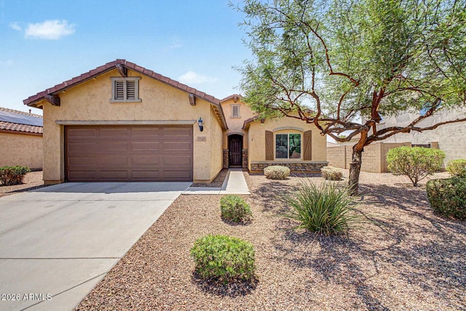17549 W PINNACLE VISTA Drive, Surprise, AZ 85387 — photo 1 of 41