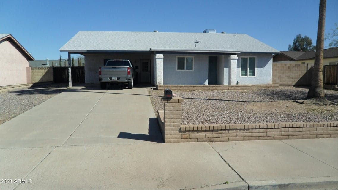 2146 W UTOPIA Road, Phoenix, AZ 85027 — photo 1 of 16