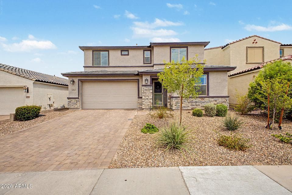 12862 W OCOTILLO Road, Glendale, AZ 85307 — photo 1 of 38