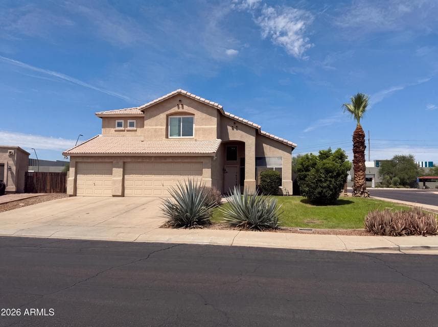 8274 S STEPHANIE Lane, Tempe, AZ 85284 — photo 1 of 28