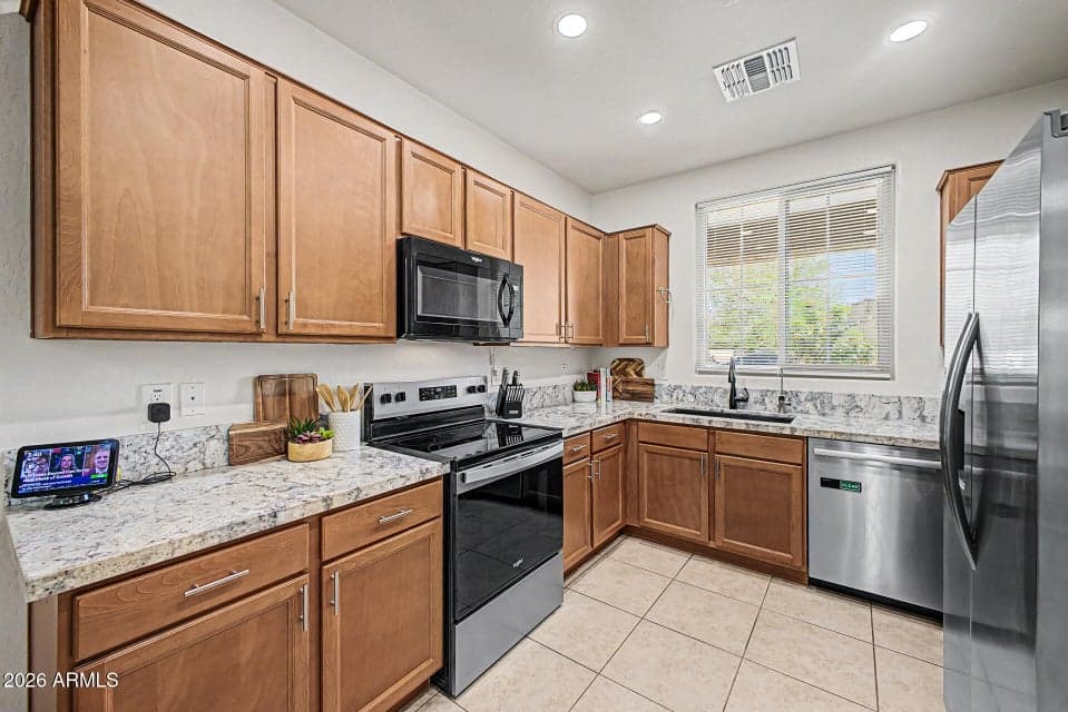 12160 W SUPERIOR Avenue, Tolleson, AZ 85353 — photo 1 of 22