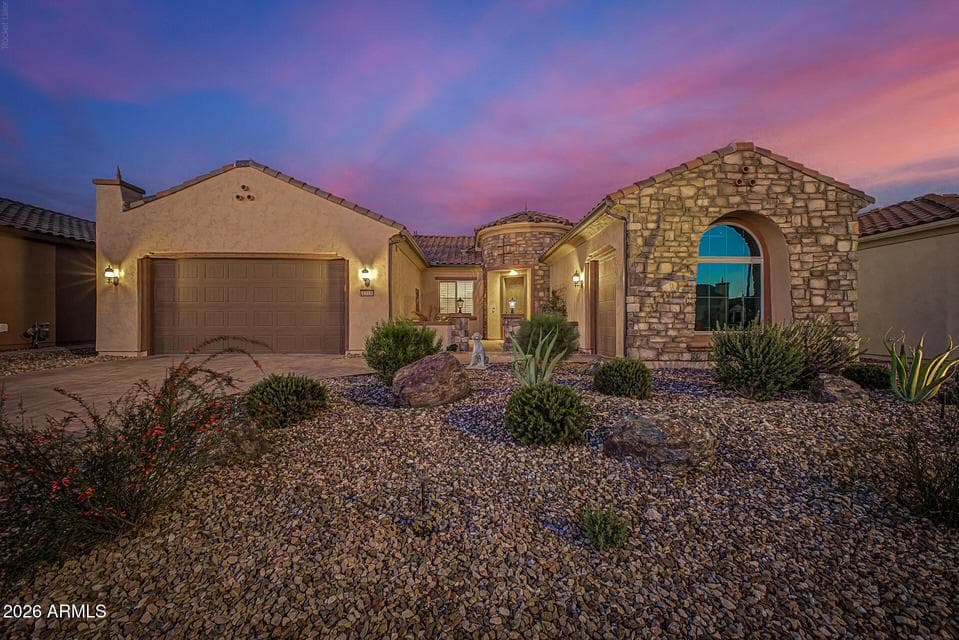 4519 N PRESIDENTIAL Drive, Florence, AZ 85132 — photo 1 of 92