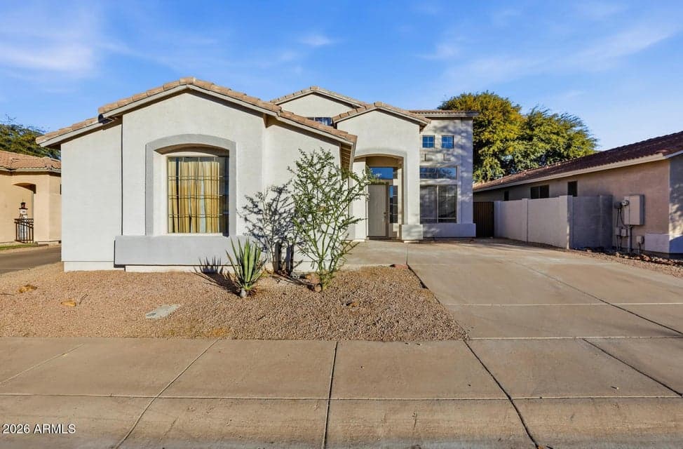 220 W BEECHNUT Place, Chandler, AZ 85248 — photo 1 of 43