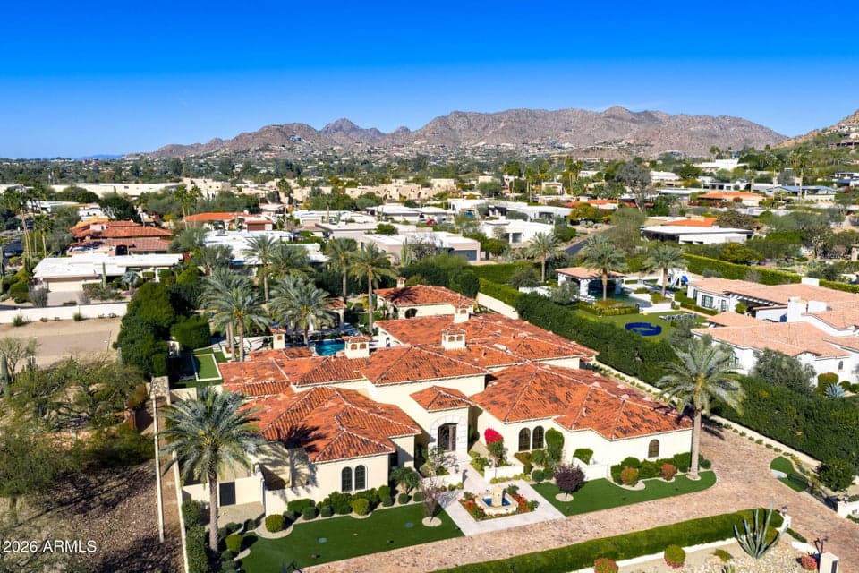 6636 N LOST DUTCHMAN Drive, Paradise Valley, AZ 85253 — photo 1 of 37