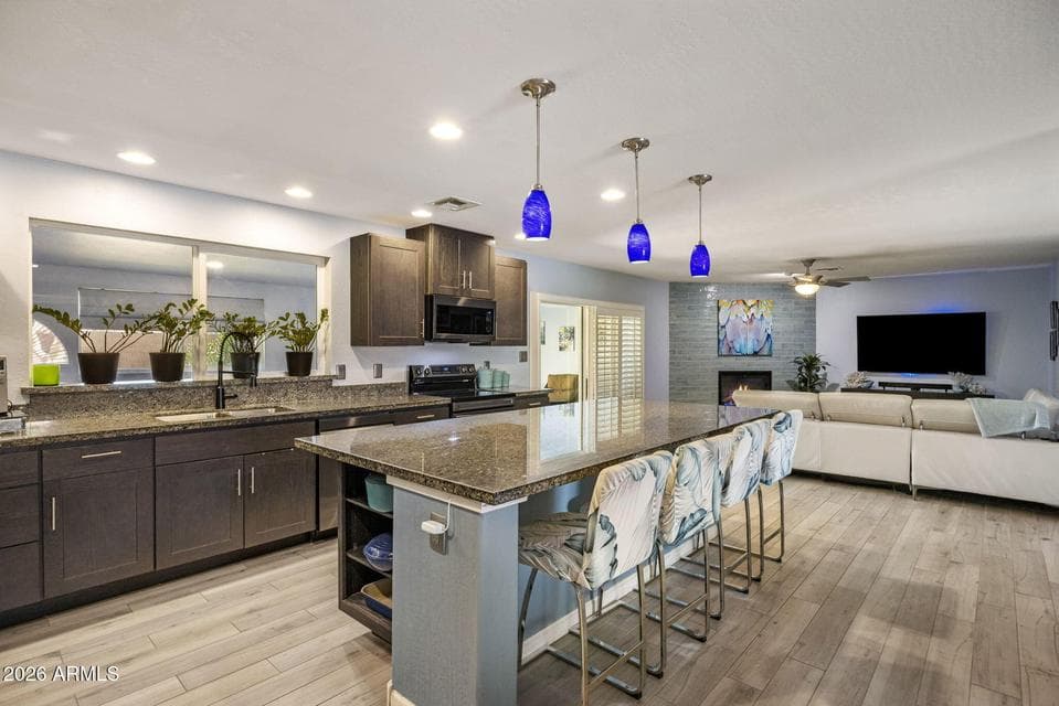 417 E BECK Lane, Phoenix, AZ 85022 — photo 1 of 30