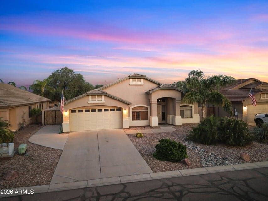 935 W GASCON Road, San Tan Valley, AZ 85143 — photo 1 of 72