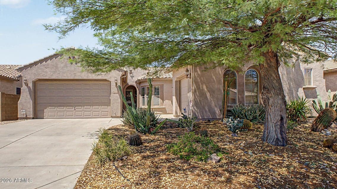 6398 W Admiral Way, Florence, AZ 85132 — photo 1 of 29