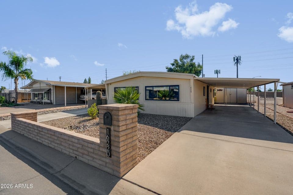 16220 N 32ND Place, Phoenix, AZ 85032 — photo 1 of 48