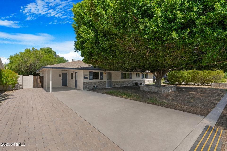 6308 N 13TH Place, Phoenix, AZ 85014 — photo 1 of 32