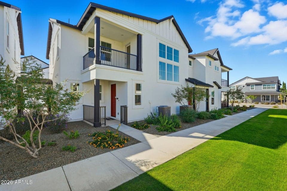 11300 N CASA DEGA Drive 1083, Surprise, AZ 85388 — photo 1 of 52